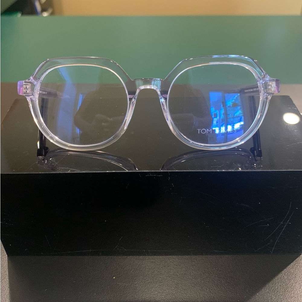 TOM DAVIES TD687 Col 645. Crystal & Purple. 50mm Octagon Eyeglasses